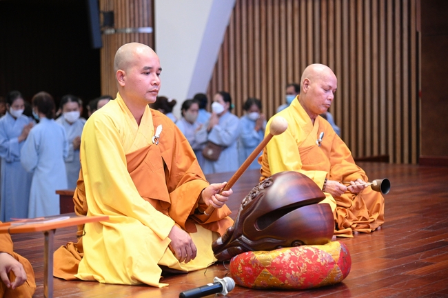 Khóa tu niệm Phật một ngày