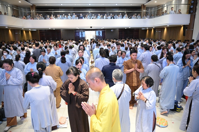 Khóa tu niệm Phật một ngày