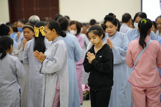 Khóa tu niệm Phật một ngày