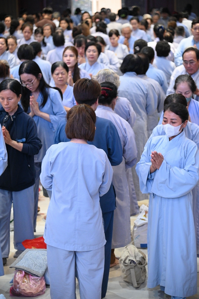 Khóa tu niệm Phật một ngày