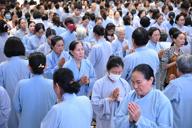 Khóa tu niệm Phật một ngày