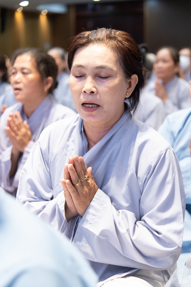 Khóa tu niệm Phật một ngày