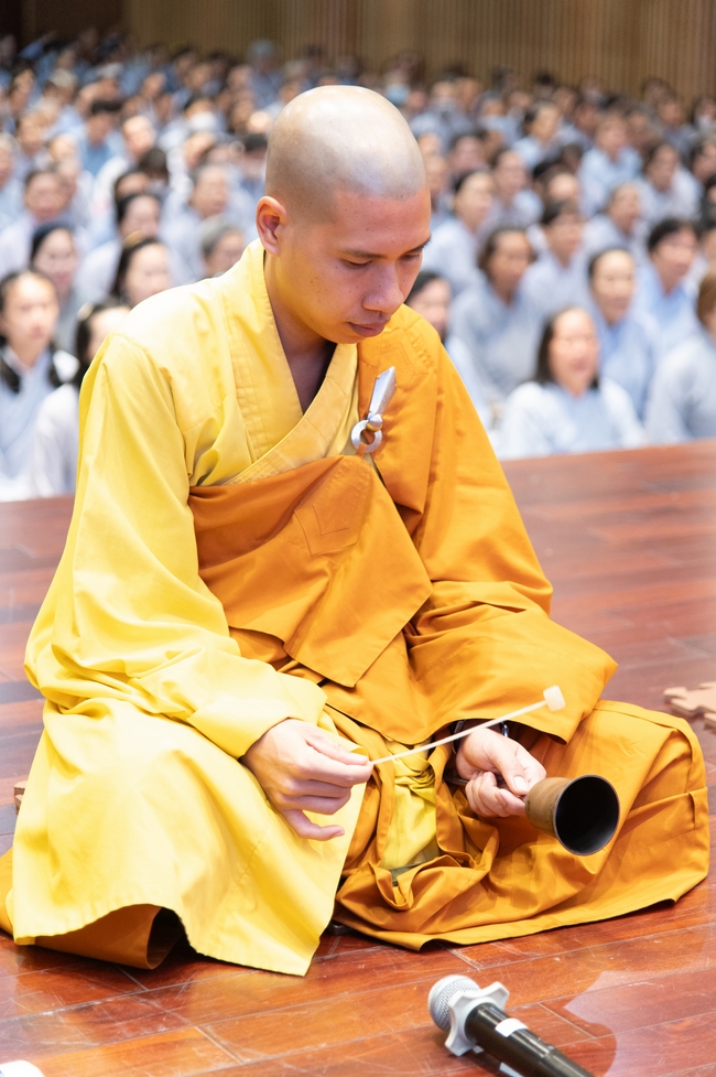 Khóa tu niệm Phật một ngày