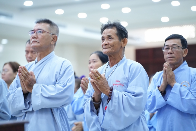 Khóa tu niệm Phật một ngày