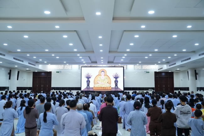 Khóa tu niệm Phật một ngày