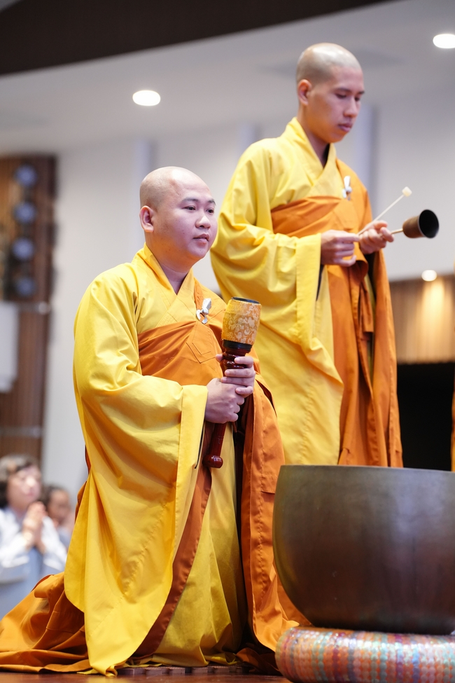 Khóa tu niệm Phật một ngày