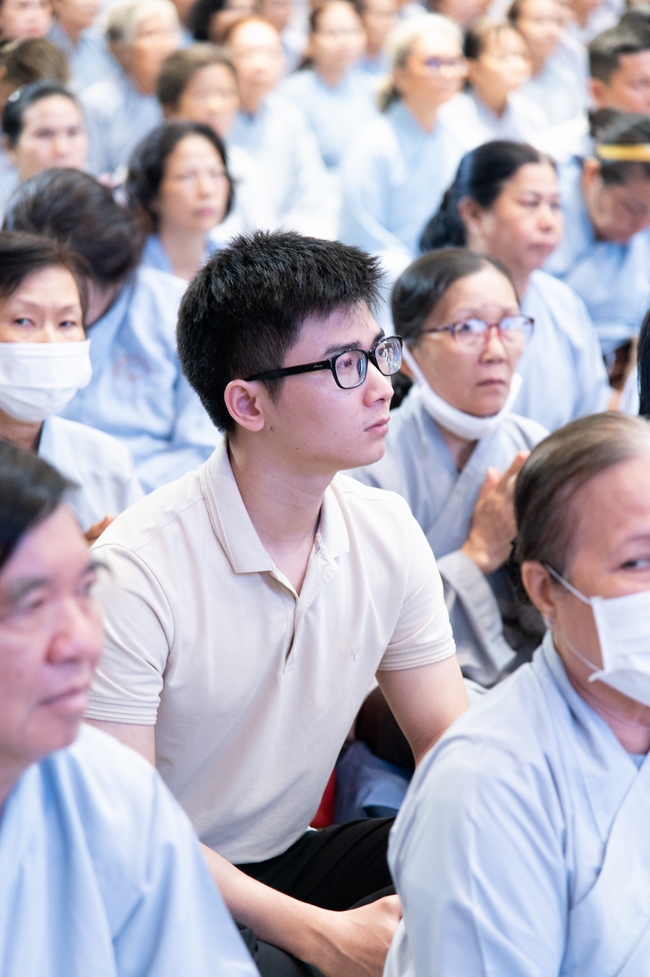 Khóa tu niệm Phật một ngày