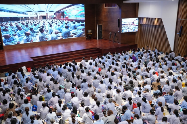 Khóa tu niệm Phật một ngày