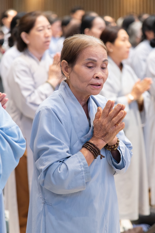 Khóa tu niệm Phật một ngày