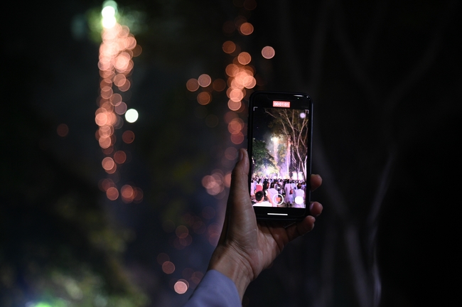 Nhóm Hiểu Và Thương: Lễ tắm Phật nhân mùa Phật đản 2025