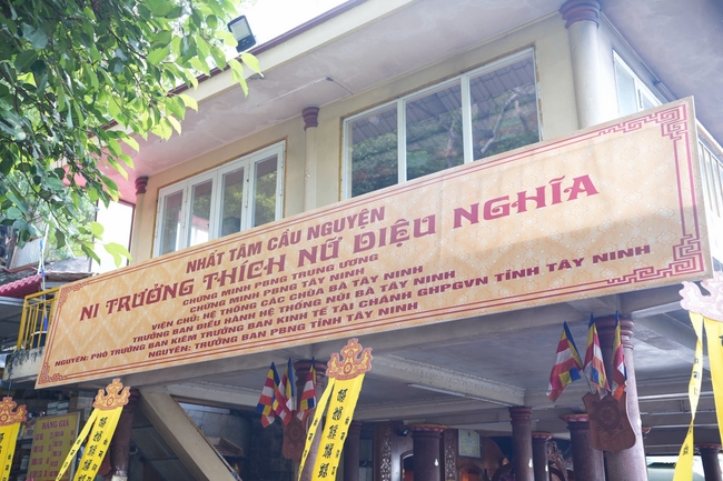 Lễ viếng tang lễ cố Ni trưởng Thích Nữ Diệu Nghĩa