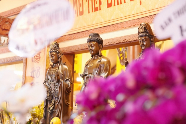 Lễ viếng tang lễ cố Ni trưởng Thích Nữ Diệu Nghĩa