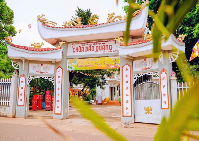 Buddha's Birthday Ceremony of Buddha Calendar 2569 - Solar calendar 2025 at Bao Quang Pagoda