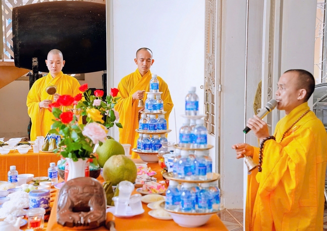 Buddha's Birthday Ceremony of Buddha Calendar 2569 - Solar calendar 2025 at Bao Quang Pagoda