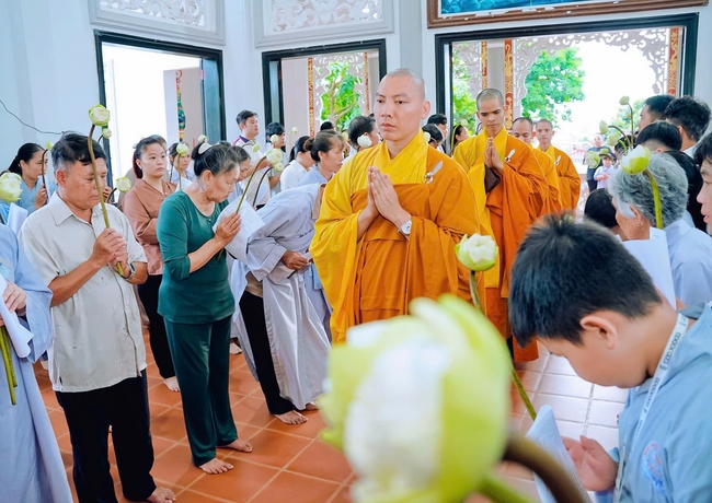 Buddha's Birthday Ceremony of Buddha Calendar 2569 - Solar calendar 2025 at Bao Quang Pagoda