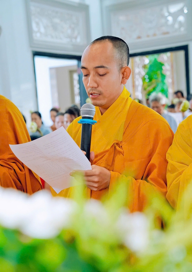 Buddha's Birthday Ceremony of Buddha Calendar 2569 - Solar calendar 2025 at Bao Quang Pagoda