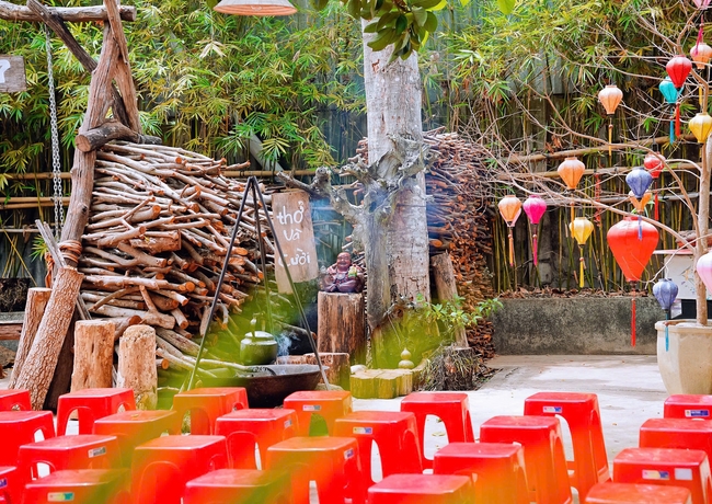 Buddha's Birthday Ceremony of Buddha Calendar 2569 - Solar calendar 2025 at Bao Quang Pagoda