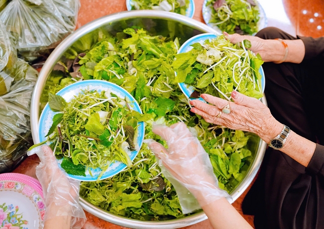 Buddha's Birthday Ceremony of Buddha Calendar 2569 - Solar calendar 2025 at Bao Quang Pagoda