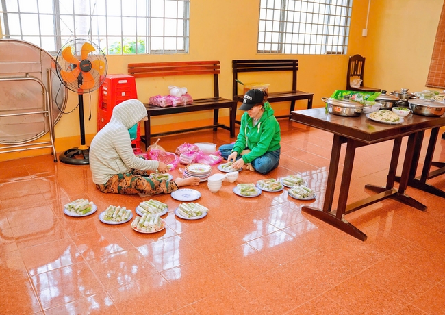 Buddha's Birthday Ceremony of Buddha Calendar 2569 - Solar calendar 2025 at Bao Quang Pagoda