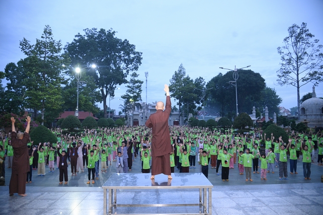 Khai khóa Khoá tu thiếu nhi– Xuất gia gieo duyên, chủ đề “Đóa hoa tâm”