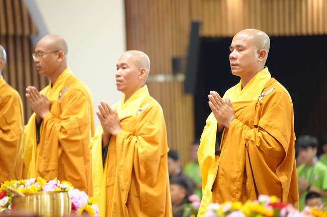 Khai khóa Khoá tu thiếu nhi– Xuất gia gieo duyên, chủ đề “Đóa hoa tâm”