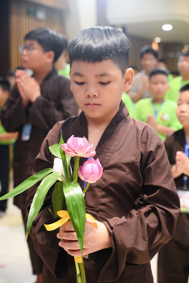 Khai khóa Khoá tu thiếu nhi– Xuất gia gieo duyên, chủ đề “Đóa hoa tâm”