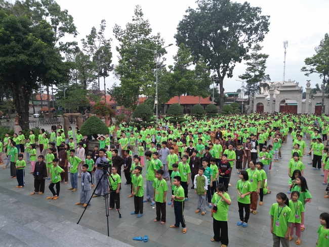 Khai khóa Khoá tu thiếu nhi– Xuất gia gieo duyên, chủ đề “Đóa hoa tâm”