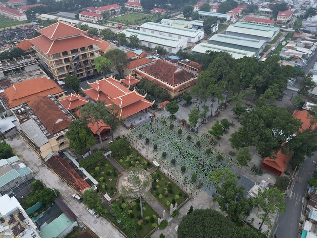 Khai khóa Khoá tu thiếu nhi– Xuất gia gieo duyên, chủ đề “Đóa hoa tâm”