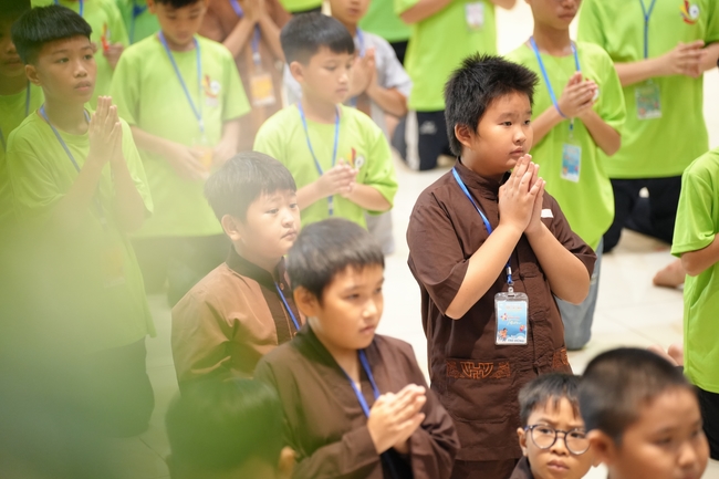 Khai khóa Khoá tu thiếu nhi– Xuất gia gieo duyên, chủ đề “Đóa hoa tâm”