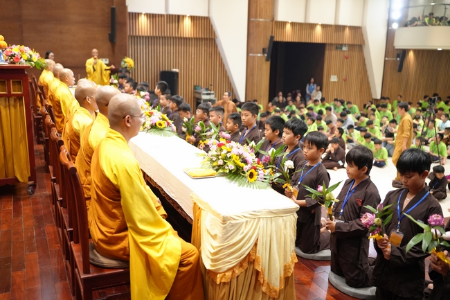 Khai khóa Khoá tu thiếu nhi– Xuất gia gieo duyên, chủ đề “Đóa hoa tâm”