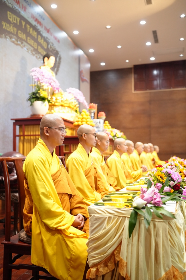 Khai khóa Khoá tu thiếu nhi– Xuất gia gieo duyên, chủ đề “Đóa hoa tâm”