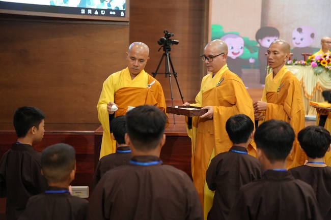 Khai khóa Khoá tu thiếu nhi– Xuất gia gieo duyên, chủ đề “Đóa hoa tâm”