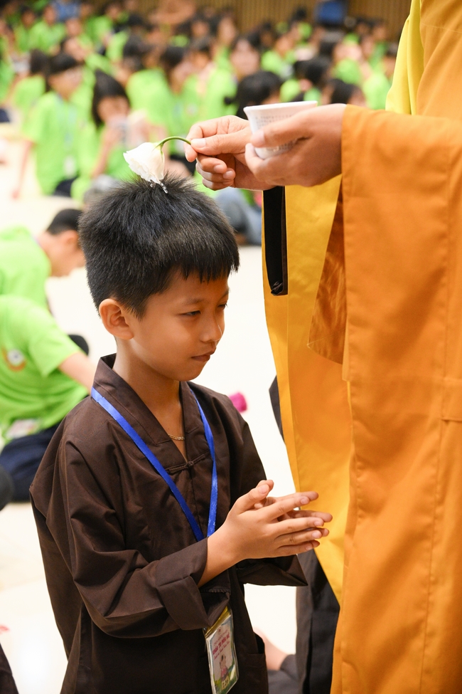 Khai khóa Khoá tu thiếu nhi– Xuất gia gieo duyên, chủ đề “Đóa hoa tâm”