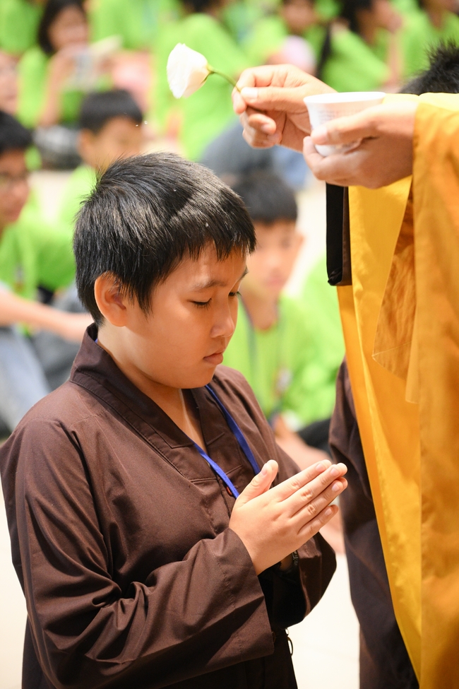 Khai khóa Khoá tu thiếu nhi– Xuất gia gieo duyên, chủ đề “Đóa hoa tâm”