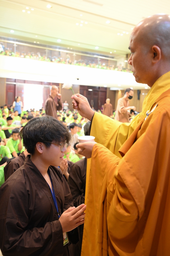 Khai khóa Khoá tu thiếu nhi– Xuất gia gieo duyên, chủ đề “Đóa hoa tâm”