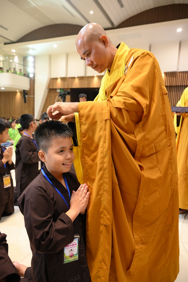 Khai khóa Khoá tu thiếu nhi– Xuất gia gieo duyên, chủ đề “Đóa hoa tâm”