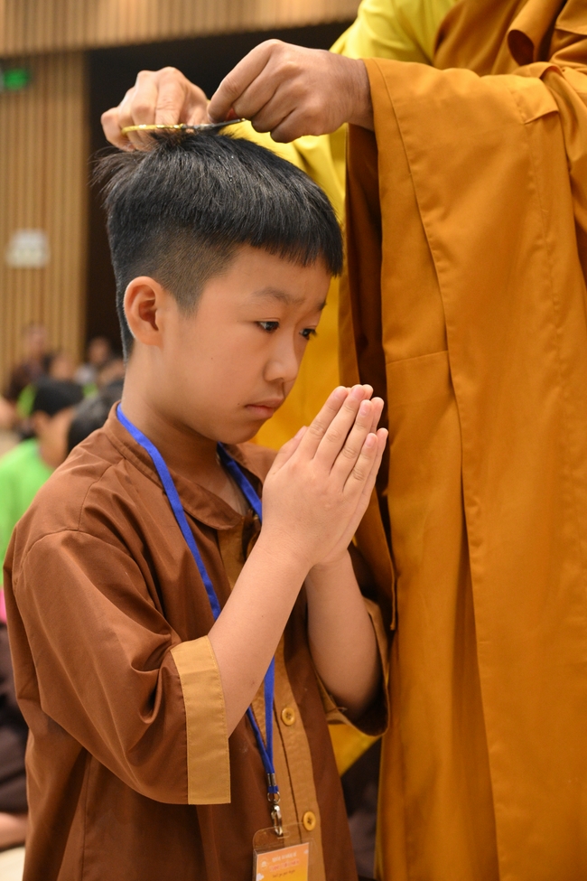 Khai khóa Khoá tu thiếu nhi– Xuất gia gieo duyên, chủ đề “Đóa hoa tâm”