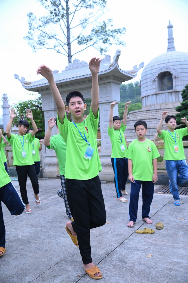 Khai khóa Khoá tu thiếu nhi– Xuất gia gieo duyên, chủ đề “Đóa hoa tâm”