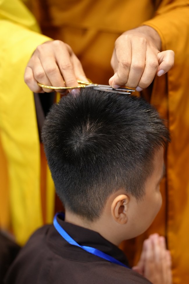 Khai khóa Khoá tu thiếu nhi– Xuất gia gieo duyên, chủ đề “Đóa hoa tâm”