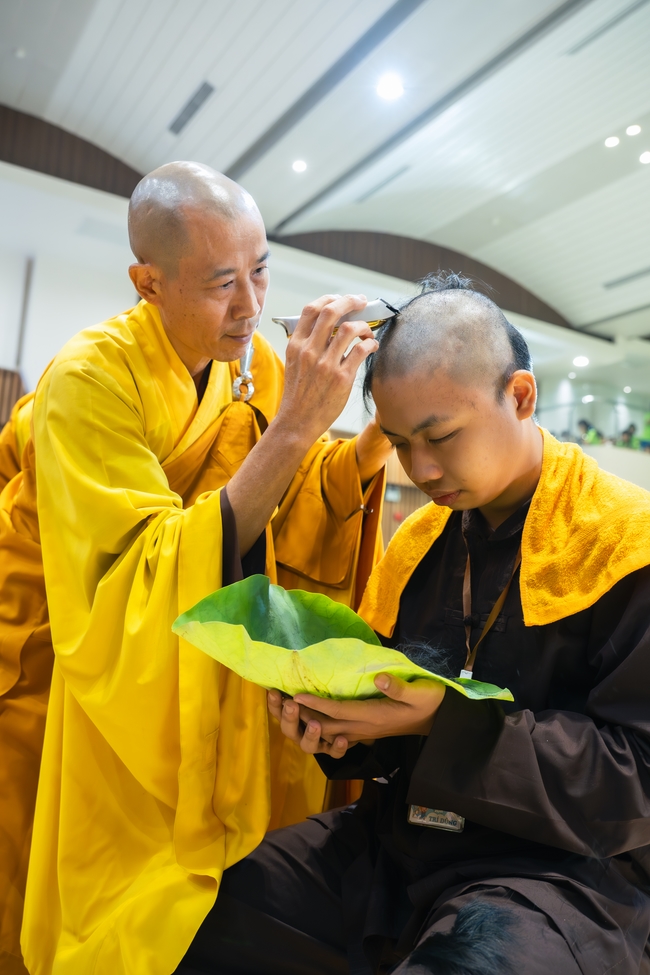 Khai khóa Khoá tu thiếu nhi– Xuất gia gieo duyên, chủ đề “Đóa hoa tâm”