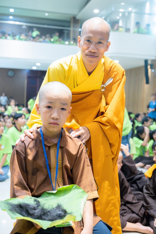 Khai khóa Khoá tu thiếu nhi– Xuất gia gieo duyên, chủ đề “Đóa hoa tâm”