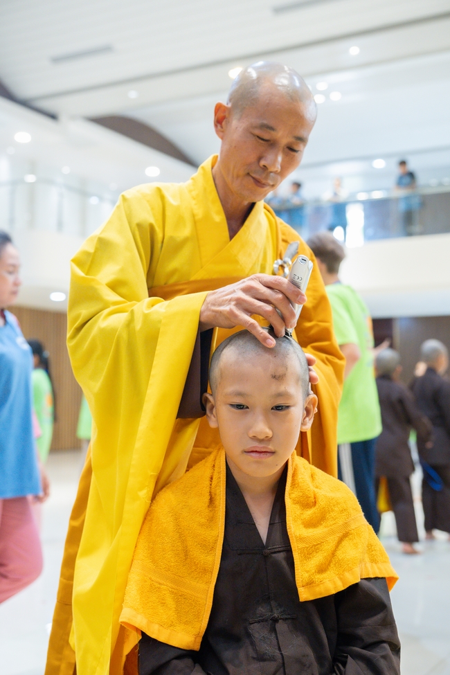 Khai khóa Khoá tu thiếu nhi– Xuất gia gieo duyên, chủ đề “Đóa hoa tâm”