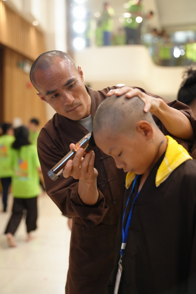 Khai khóa Khoá tu thiếu nhi– Xuất gia gieo duyên, chủ đề “Đóa hoa tâm”