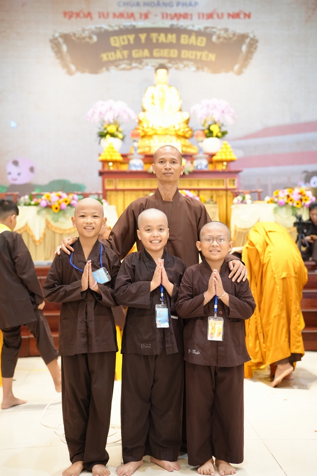 Khai khóa Khoá tu thiếu nhi– Xuất gia gieo duyên, chủ đề “Đóa hoa tâm”