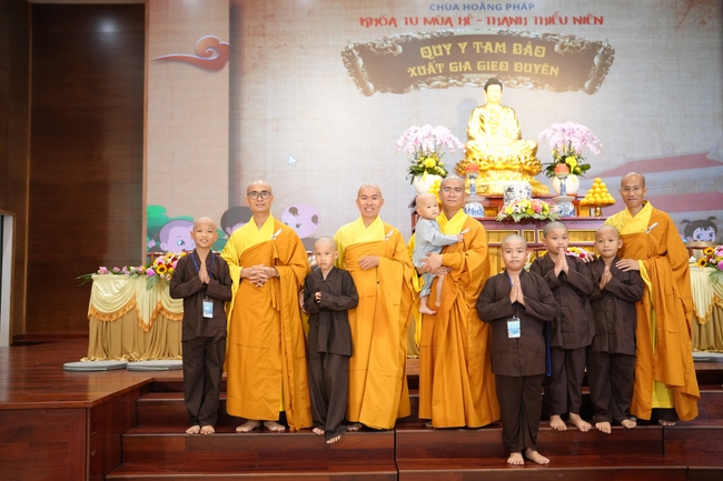 Khai khóa Khoá tu thiếu nhi– Xuất gia gieo duyên, chủ đề “Đóa hoa tâm”