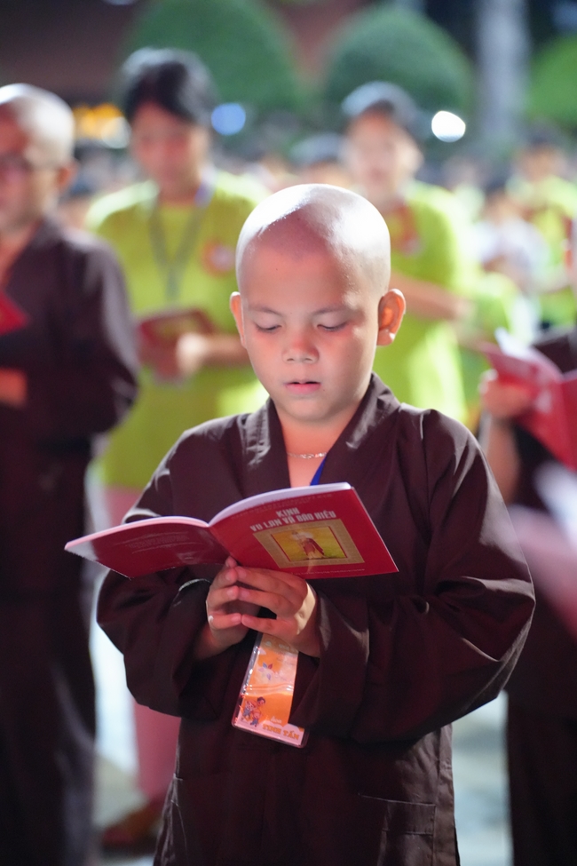 Khai khóa Khoá tu thiếu nhi– Xuất gia gieo duyên, chủ đề “Đóa hoa tâm”