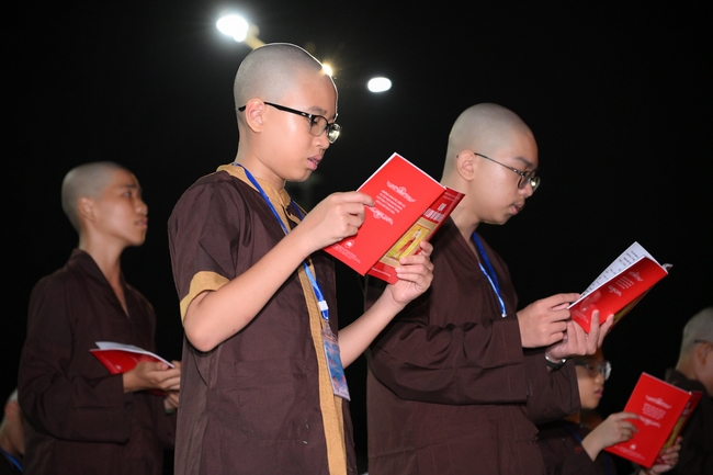 Khai khóa Khoá tu thiếu nhi– Xuất gia gieo duyên, chủ đề “Đóa hoa tâm”