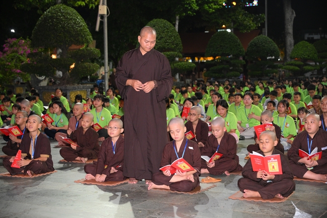 Khai khóa Khoá tu thiếu nhi– Xuất gia gieo duyên, chủ đề “Đóa hoa tâm”