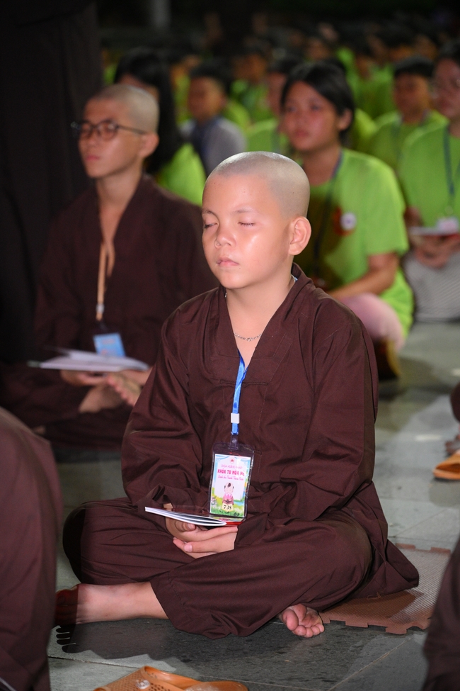 Khai khóa Khoá tu thiếu nhi– Xuất gia gieo duyên, chủ đề “Đóa hoa tâm”