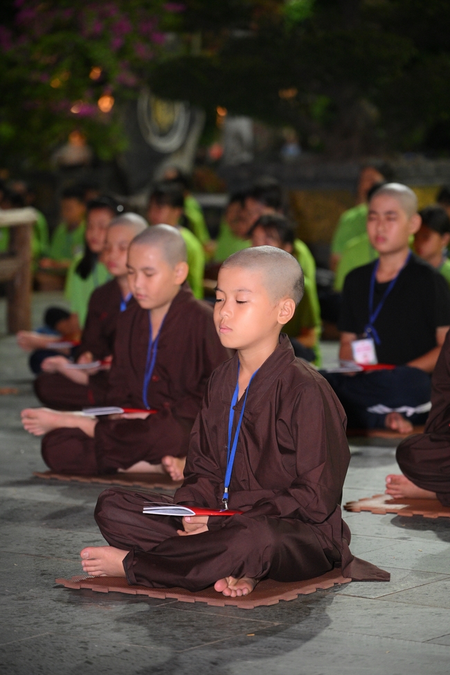 Khai khóa Khoá tu thiếu nhi– Xuất gia gieo duyên, chủ đề “Đóa hoa tâm”